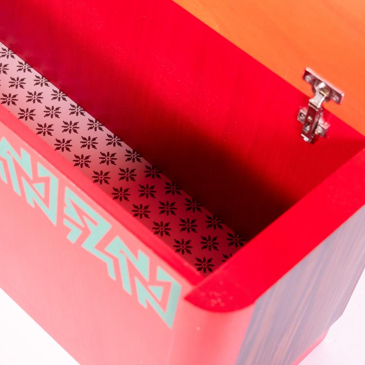 Bild 3 zu Objekt, Truhe 'Samoa' aus der 'Easy Home' Kollektion, 1995 (Entwurf), Alessandro Mendini, Memphis, Mailand / Milan, 182C 937