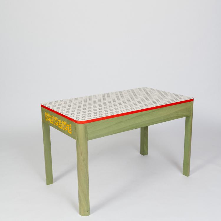Bild 2 zu Objekt, Tisch 'Tahanea' aus der 'Easy Home' Kollektion, 1995 (Entwurf), Alessandro Mendini, Memphis, Mailand / Milan, 182C 944