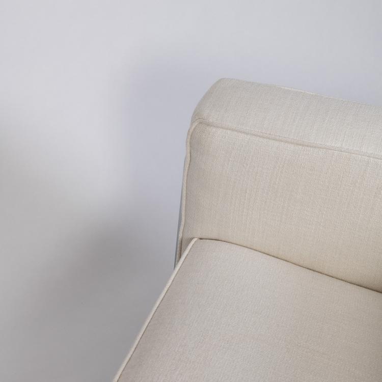 Bild 5 zu Objekt, Two-seater sofa 'LC 2', 1928 (design), Pierre Jeanneret,Charlotte Perriand,Le Corbusier Charles-&Eacute;douard Jeanneret-Gris, Cassina, Mailand / Milan, 182C 746