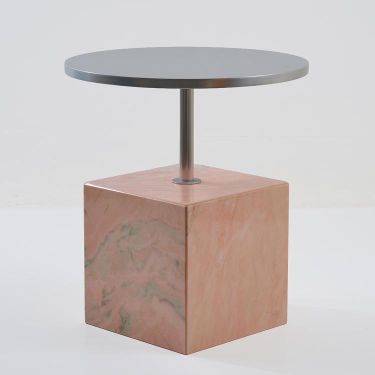 Hauptbild zu Objekt, Side table, 1980s/90s (design), Ettore Sottsass (in the style of), Italien (zugeschrieben), 182C 913