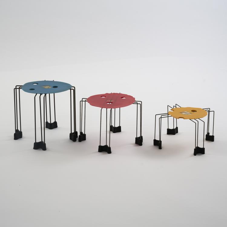 Hauptbild zu Objekt, Three side tables, c. 1990 (design), Gaetano Pesce, Fish Design, New York, 182C 883