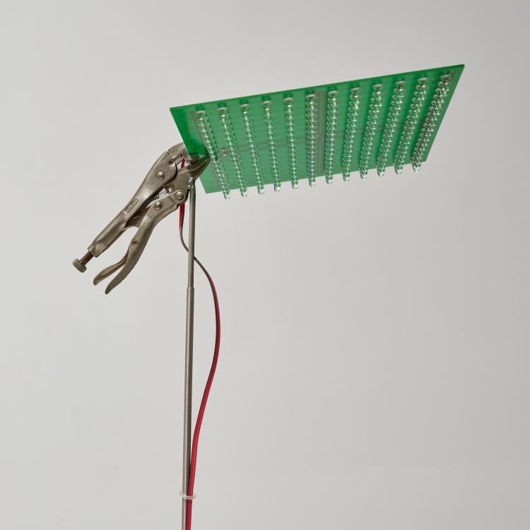 Bild 1 zu Objekt, Tischleuchte 'EL.E.DEE', 2001 (Entwurf), Ingo Maurer, Design M, Ingo Maurer, M&uuml;nchen / Munich, 183A 214