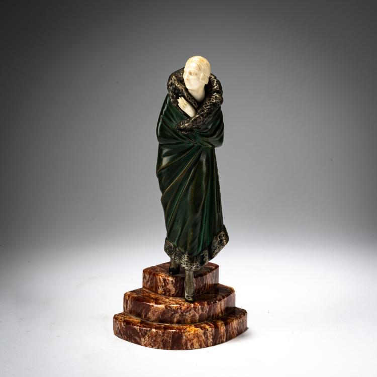 Hauptbild zu Objekt, Chryselephantine Figurine 'Leaving the Opera', c. 1922, Dem&egrave;tre H. Chiparus, 182A 255