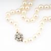 Pearl necklace with diamond clasp