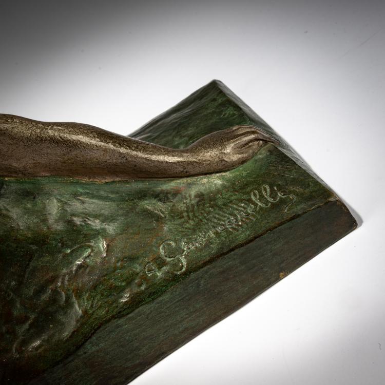 Bild 1 zu Objekt, Bronzefigur 'Liegende', 1930er Jahre, Amedeo Gennarelli, 182A 260