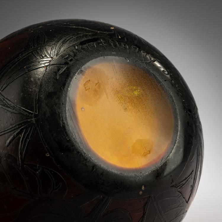 Bild 2 zu Objekt, 'Bignones' vase, c. 1912, Daum Fr&egrave;res, Nancy, 182A 62
