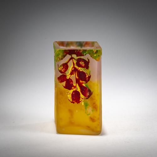 Vase 'Eglantines', c. 1910