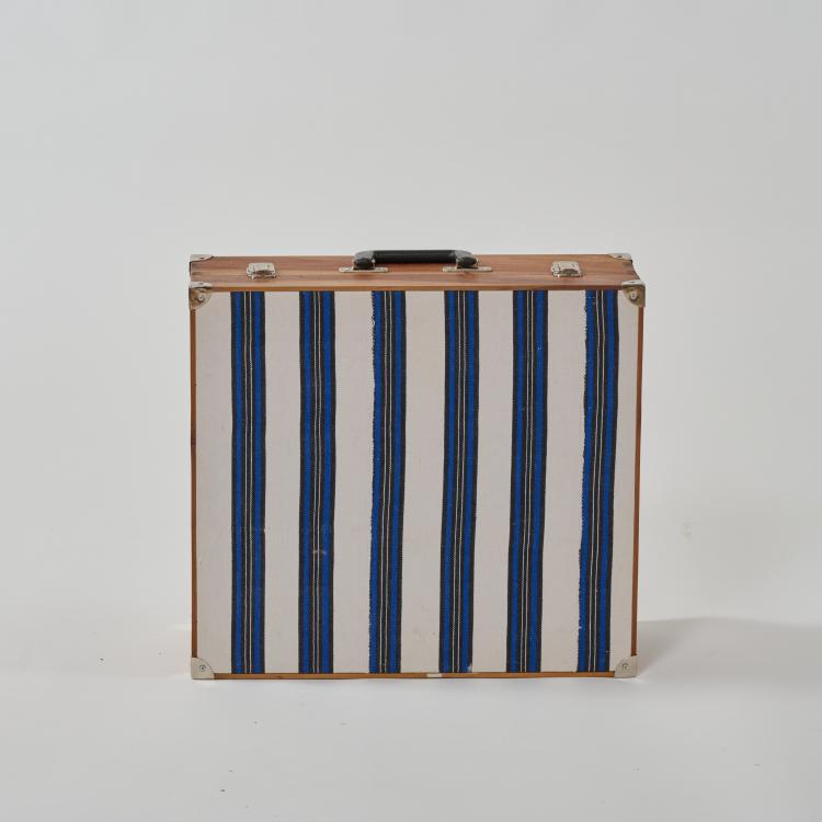 Bild 2 zu Objekt, 'Filmkoffer Operndorf Burkina Faso', 2010, Christoph Schlingensief, 183C 845