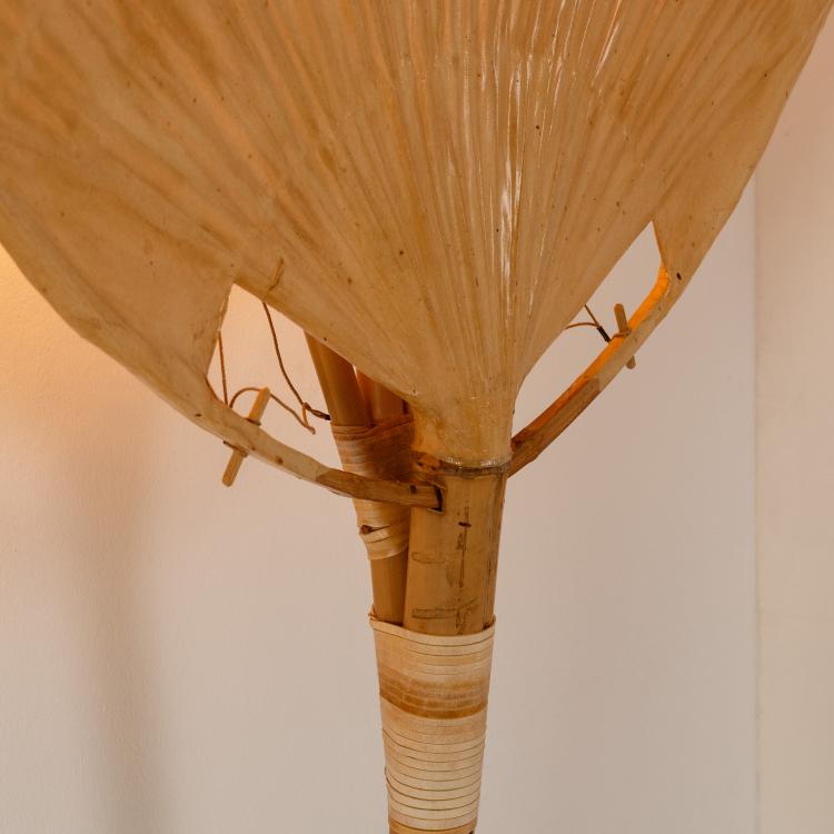 Bild 2 zu Objekt, 'Uchiwa I' floor lamp, 1973 (design), Ingo Maurer, Design M Ingo Maurer, M&uuml;nchen / Munich, 182C 774