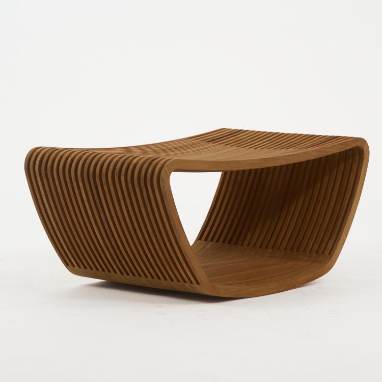 Bild 2 zu Objekt, Stool / side table 'Hula', 2000 (design), Edward Barber,Jay Osgerby, Cappellini, Mailand / Milan, 182C 987