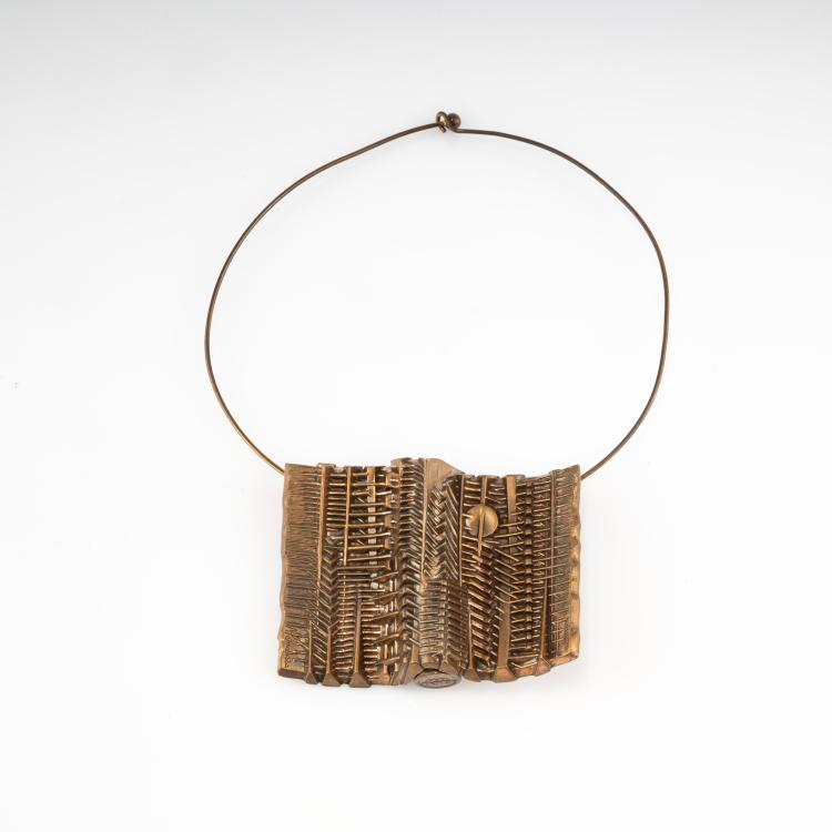 Bild 2 zu Objekt, Anh&auml;nger 'Rilievo ondulato per CIGO', 1986, Arnaldo Pomodoro, 182D 1051