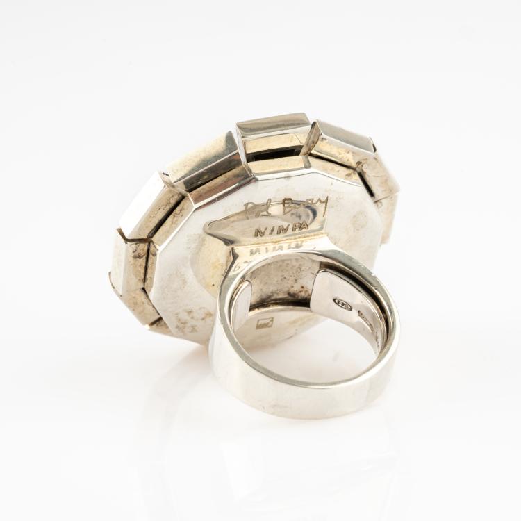 Bild 3 zu Objekt, Kinetischer Ring 'Cloves', 2003, Pol Bury, 182D 1018