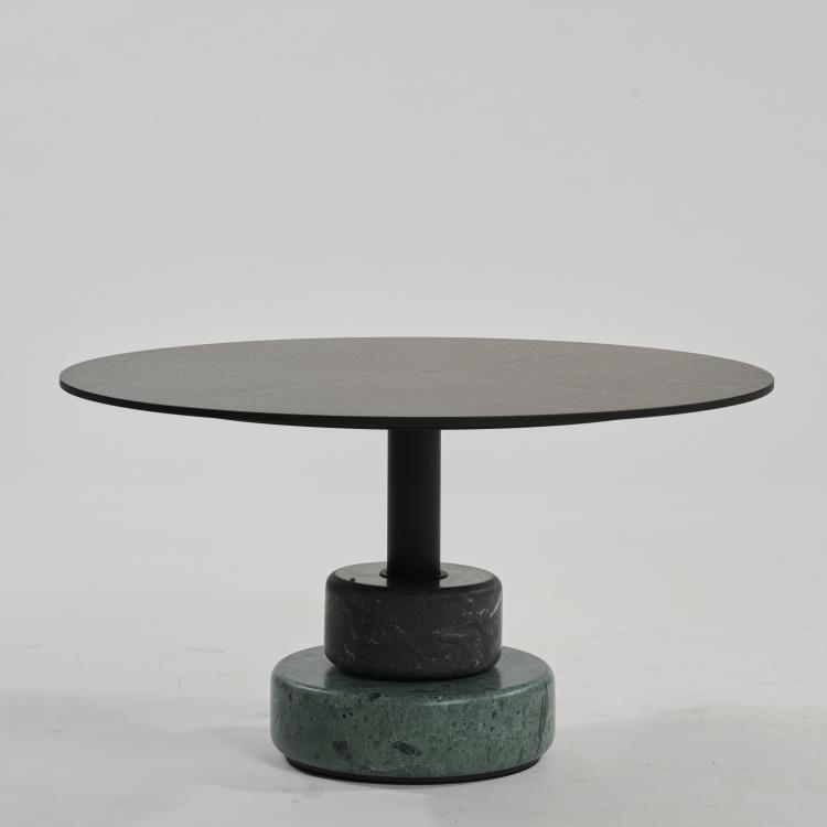 Hauptbild zu Objekt, Sofatisch 'Menhir 1', 1980er Jahre (Entwurf), Giotto Stoppino,Lodovico Acerbis, Acerbis, Bergamo, 182C 882