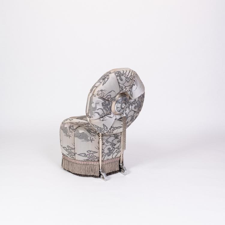 Bild 2 zu Objekt, 'Slipper Chair' 1998 (design), Mark Brazier-Jones, Studio Brazier-Jones, Buckland, Buntingford, 182C 985