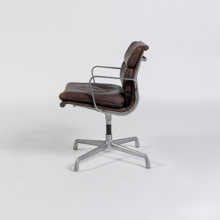Bild 2 zu Objekt, Armchair 'Soft Pad', 1969 (design), Charles Eames,Ray Eames, Miller, Herman, Zeeland, 182B 537