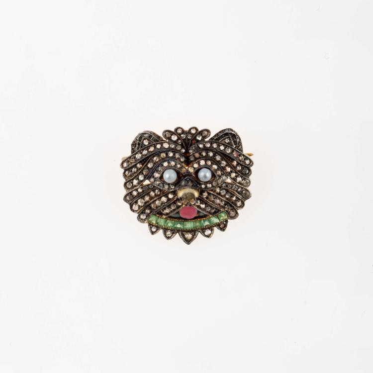 Hauptbild zu Objekt, Brooch with dog head motif, 182D 1084