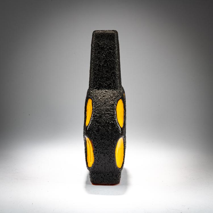 Bild 2 zu Objekt, Jug &lsquo;Banjo&rsquo;, c. 1970 (design), Roth Keramik, Ebernhahn, 182C 771