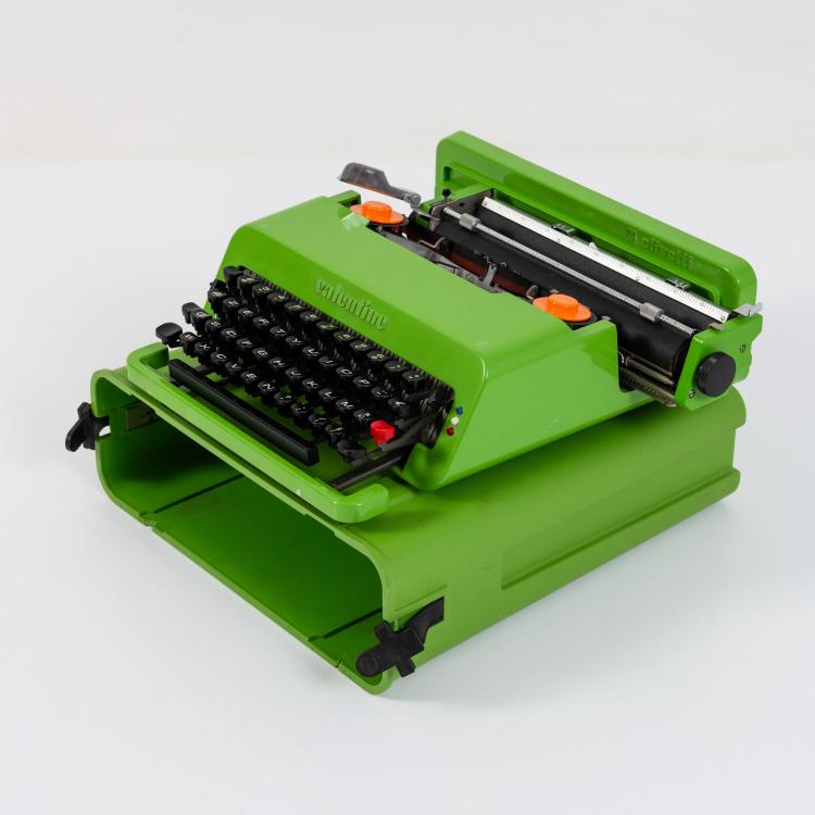 Bild 7 zu Objekt, Rare 'Valentine' typewriter, 1969 (design), Perry A. King,Ettore Sottsass, Olivetti, Ivrea., 182B 641
