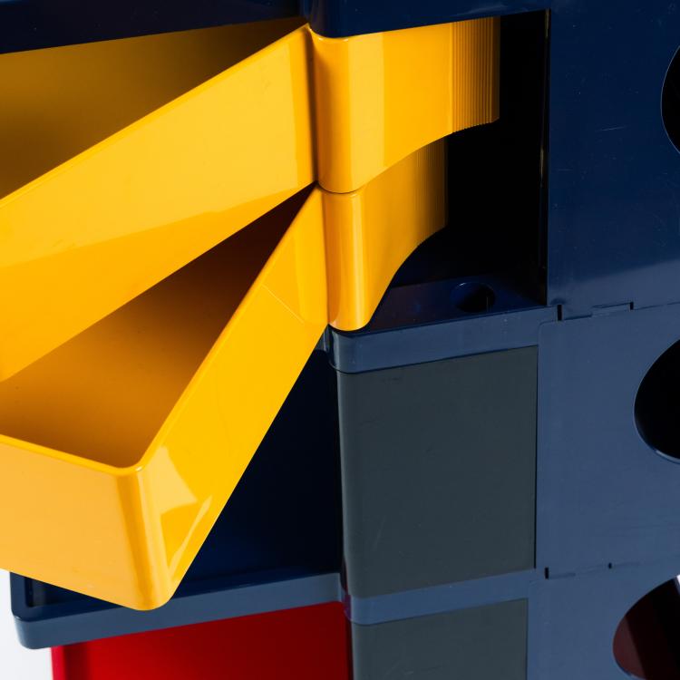 Bild 4 zu Objekt, Container on casters 'Boby', 1970 (design), Joe Colombo, Bieffeplast, Padua, 182B 619
