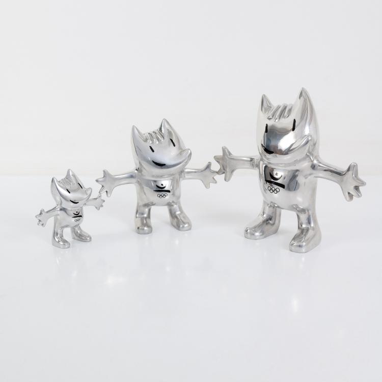 Bild 1 zu Objekt, Three mascots 'Cobi' for the 1992 Barcelona Olympic Games, 1988 (design), Javier Mariscal, Pilma, Barcelona, 182C 964