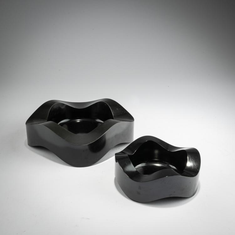 Hauptbild zu Objekt, Zwei 'Sinus' Aschenbecher, 1967 (Entwurf), Walter Zeischegg, Helit, Kierspe, 183A 526