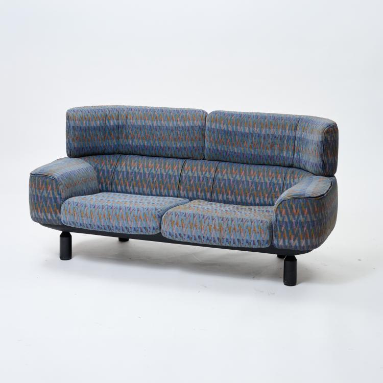 Bild 1 zu Objekt, Zweisitzersofa 'Bull', 1987 (Entwurf), Gianfranco Frattini, Cassina, Mailand / Milan, 183A 592