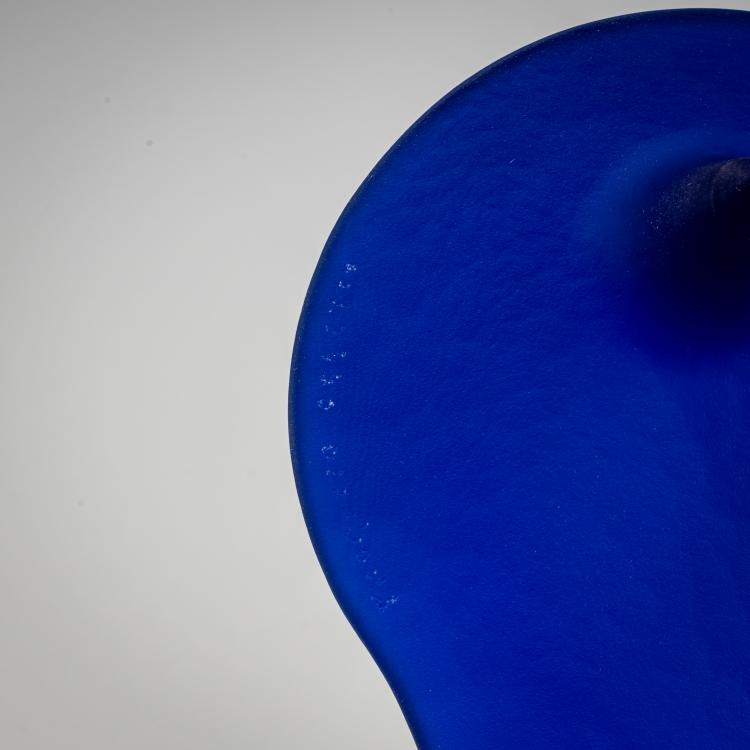 Bild 2 zu Objekt, Schale 'Orgone', 2001 (Entwurf), Marc Newson, Cappellini, Mailand / Milan, 183A 53