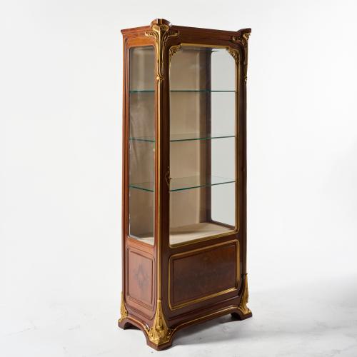 Vitrine 'Fleurs de Tabac', 1910