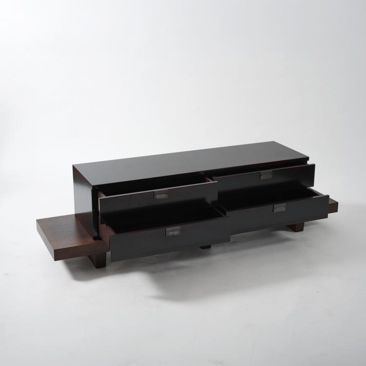 Bild 1 zu Objekt, Sideboard 'Oscuro', 1997 (Entwurf), Christian Liaigre, Liaigre, Christian, Paris, 183A 633