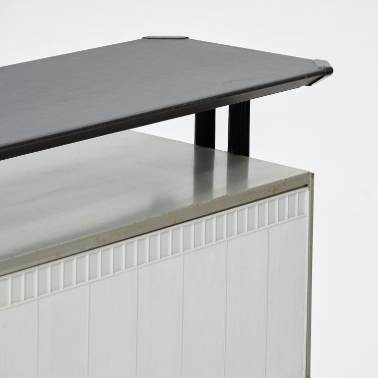Bild 4 zu Objekt, Sideboard 'Arco', 1963 (Entwurf), Studio B.B.P.R., Olivetti, Ivrea, 183A 367