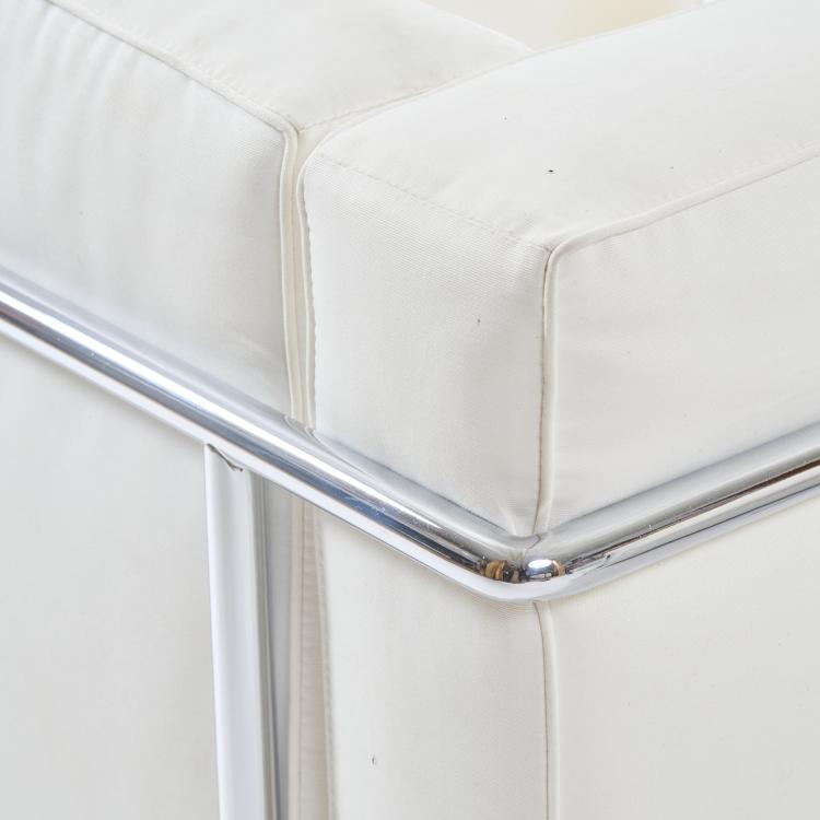 Bild 6 zu Objekt, Zwei Sessel 'LC 2', 1928 (Entwurf), Pierre Jeanneret,Charlotte Perriand,Le Corbusier Charles-&Eacute;douard Jeanneret-Gris, Cassina, Mailand / Milan, 183A 142