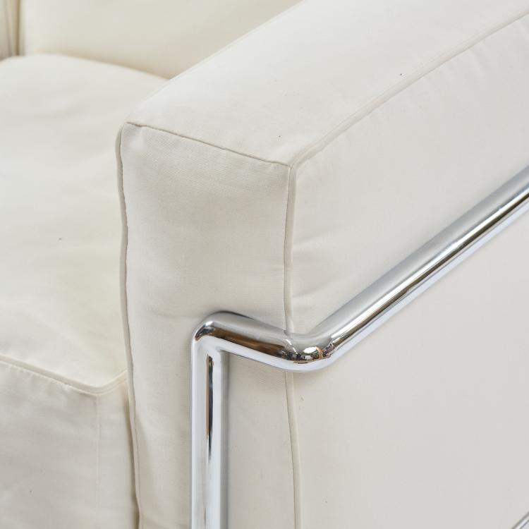Bild 4 zu Objekt, Zweisitzersofa 'LC 2', 1928 (Entwurf), Pierre Jeanneret,Charlotte Perriand,Le Corbusier Charles-&Eacute;douard Jeanneret-Gris, Cassina, Mailand / Milan, 183A 143