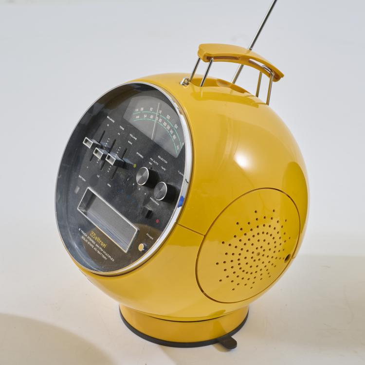 Bild 1 zu Objekt, Radio-8-Track-Recorder '2001' mit zwei Lautsprechern '2003', 1970 (Entwurf), Weltron, Japan, 183A 524