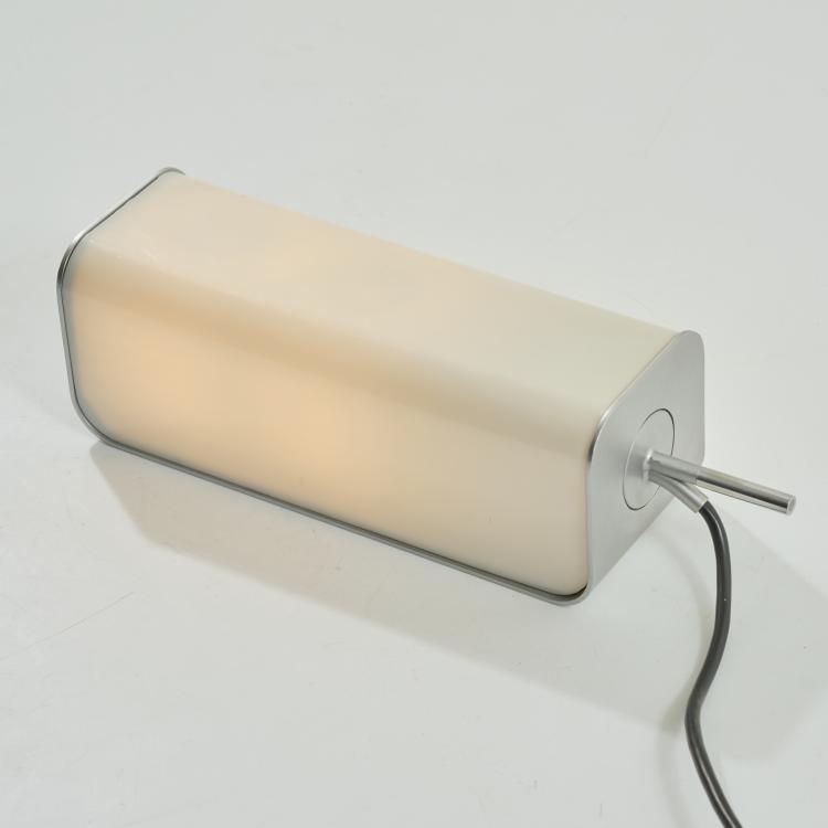 Bild 1 zu Objekt, Tisch- /Bodenleuchte 'Atum', um 1999 (Entwurf), Fr&eacute;d&eacute;ric Dedelley, ClassiCon, M&uuml;nchen / Munich, 183A 642