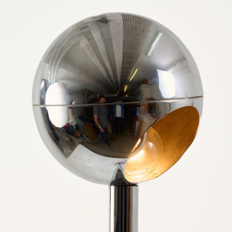 Bild 2 zu Objekt, Stehleuchte 'Hantel', 1980er Jahre (Entwurf), Andrew Kowacs, USA, 183A 572
