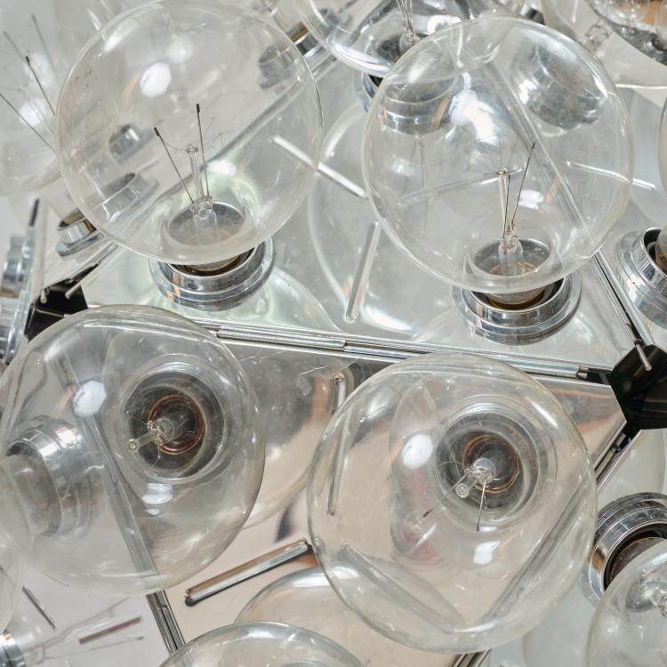 Bild 3 zu Objekt, Kugelleuchte 'Taraxacum 88', 1988 (Entwurf), Achille Castiglioni, Flos, Brescia, 183A 595