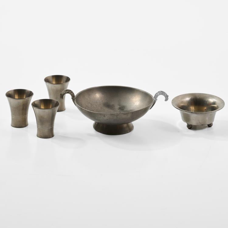 Hauptbild zu Objekt, Drei Schnapsbecher und zwei Schalen, 1930er /40er Jahre (Entwurf), Paavo Tynell, Taito Oy, Vilhonvuorenkatu, 183A 97