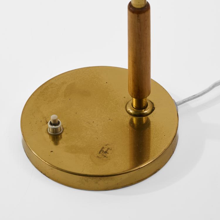 Bild 5 zu Objekt, Zwei Tischleuchten '5233', 1950er Jahre (Entwurf), Paavo Tynell, Idman Oy, Vilhonvuorenkatu, 183A 268
