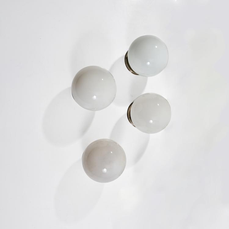 Bild 1 zu Objekt, Vier Wand- oder Deckenleuchten '9001', 1930er Jahre (Entwurf), Paavo Tynell, Taito Oy, Helsinki, 183A 177
