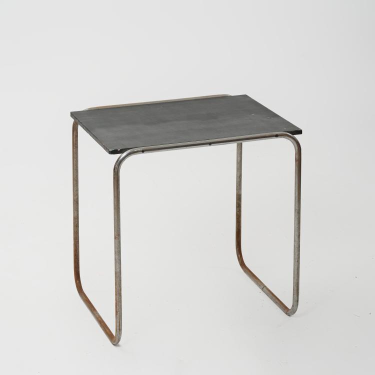 Hauptbild zu Objekt, 'B 9' &mdash; variation sidetable, c. 1925/26 (design), Marcel Breuer (in the style of), M&uuml;cke-Melder, Frystad (zugeschrieben / attributed), 183A 131