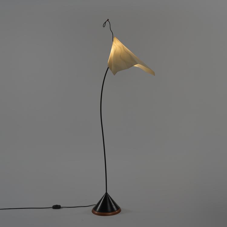 Bild 1 zu Objekt, 'Sister' floor lamp, 1990 (design), Riccardo Dalisi, Oluce, Mailand / Milan, 183A 607