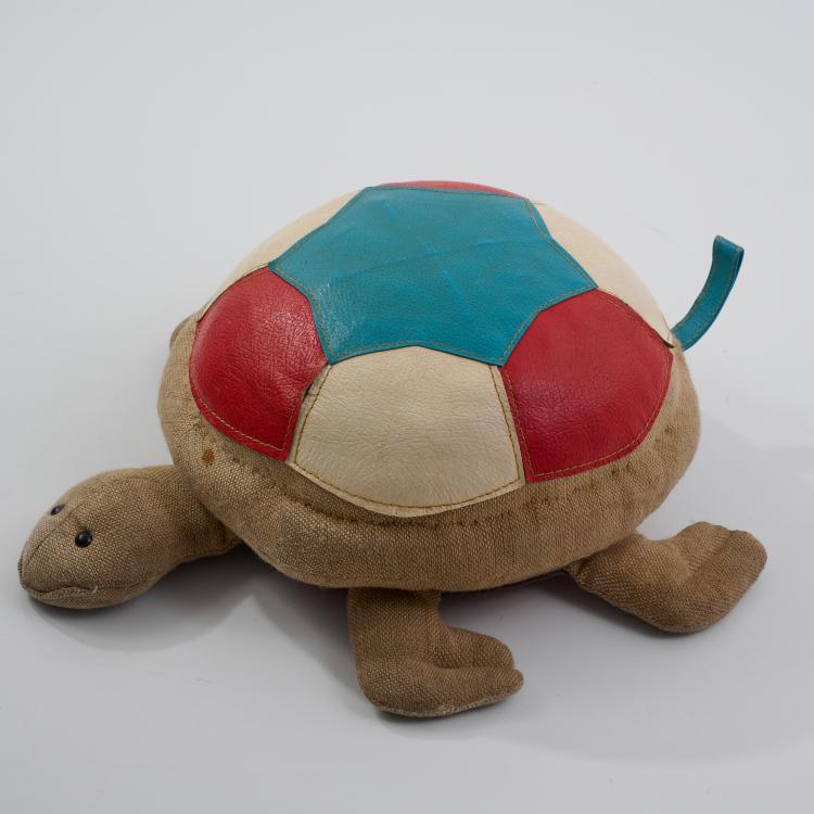 Bild 1 zu Objekt, Gro&szlig;e Schildkr&ouml;te, 1971 (Entwurf), Renate M&uuml;ller, H. Josef Leven KG, Sonneberg, 183A 509
