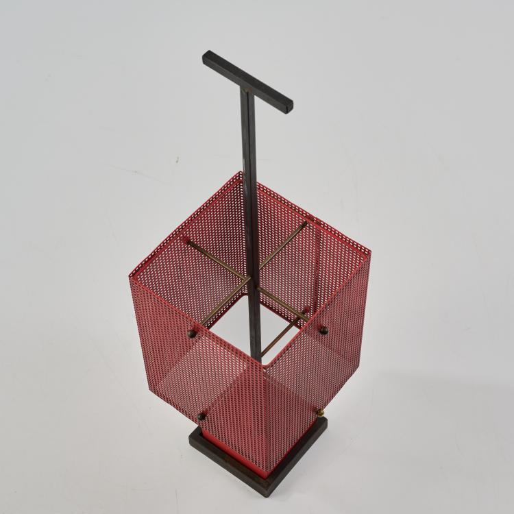 Bild 1 zu Objekt, Schirmst&auml;nder um 1958 (Entwurf), Mathieu Mat&eacute;got (im Stile von), Frankreich / France, 183A 519