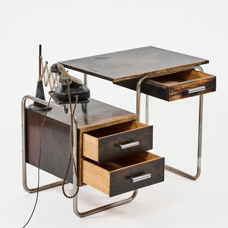 Bild 2 zu Objekt, 'B 65' desk - version with phone tray and phone, 1932 (design), Marcel Breuer, Thonet, Frankenberg (zugeschrieben) / (attributed), 183A 163