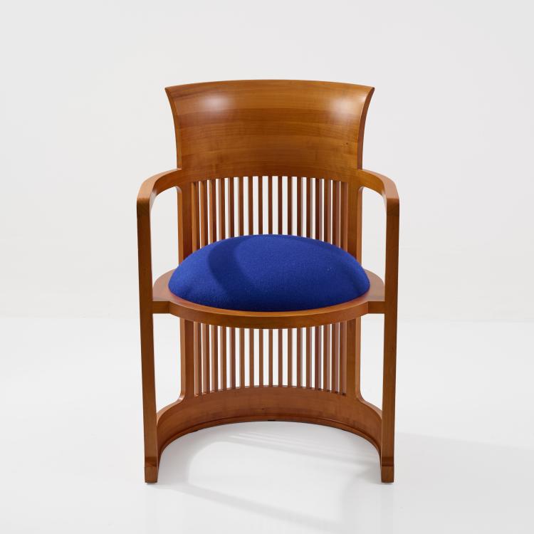 Bild 1 zu Objekt, Armlehnstuhl 'Barrel Chair', 1904/1905 (Entwurf), Frank Lloyd Wright, Cassina, Mailand / Milan, 183A 129