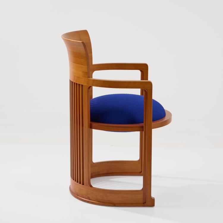 Bild 2 zu Objekt, Armlehnstuhl 'Barrel Chair', 1904/1905 (Entwurf), Frank Lloyd Wright, Cassina, Mailand / Milan, 183A 129