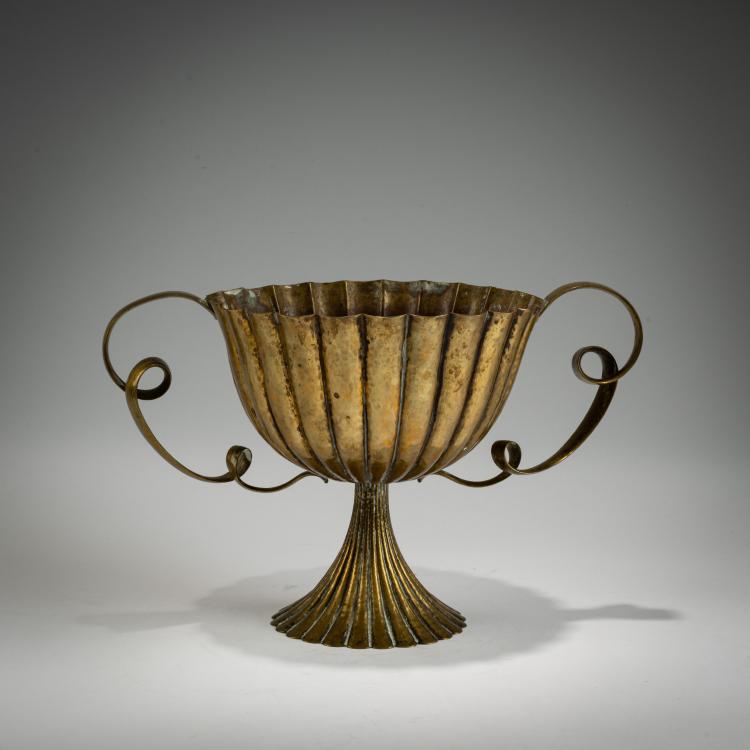 Hauptbild zu Objekt, Centerpiece 'Aufsatz mit Henkeln', 1924/25, Josef Hoffmann, Wiener Werkst&auml;tte, 