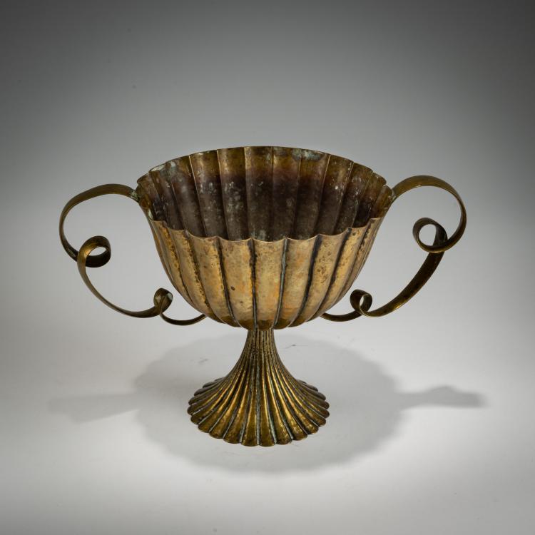 Bild 1 zu Objekt, Centerpiece 'Aufsatz mit Henkeln', 1924/25, Josef Hoffmann, Wiener Werkst&auml;tte, 