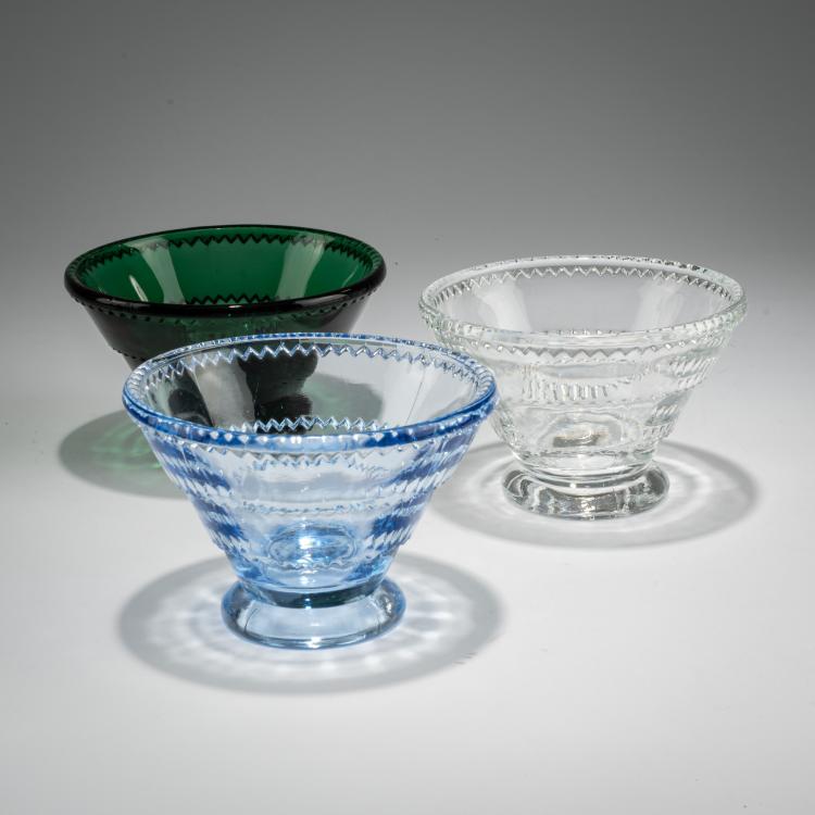 Bild 1 zu Objekt, Drei Eisschalen 'Press', 1940er/1950er Jahre (Entwurf), Lisa Johansson-Pape, Karhula-Iittala, Kalvola, 183A 39