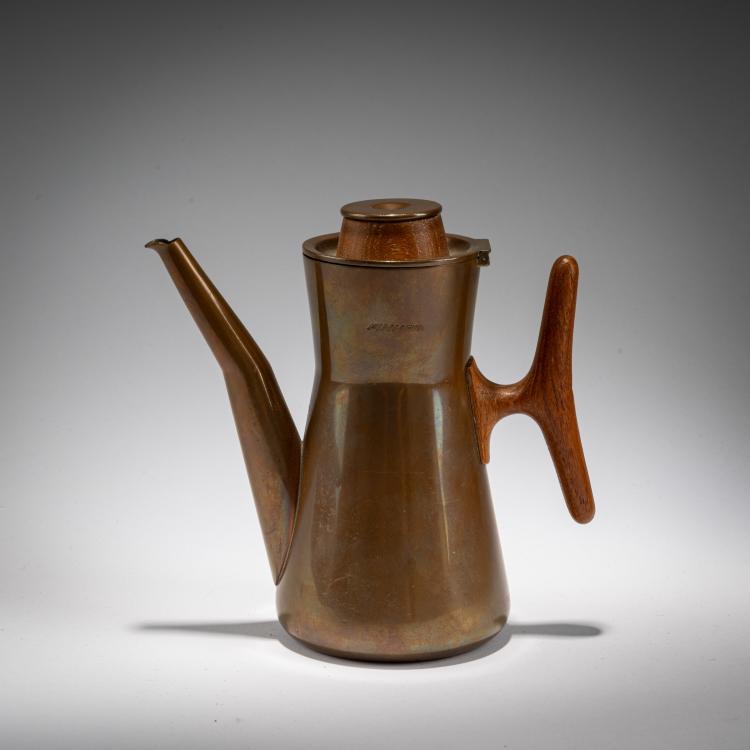 Hauptbild zu Objekt, 'TW 163&ndash;164' coffee pot, 1961 (design), Tapio Wirkkala, Hopeakeskus Oy, H&auml;meenlinna, 183A 99